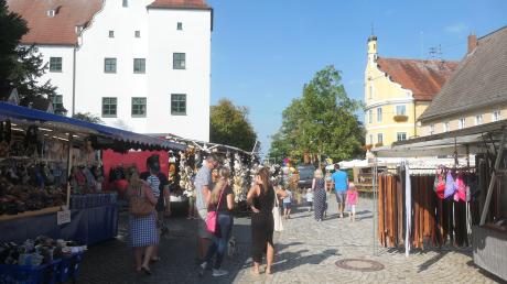 Bei schönstem Wetter fand im Jahr 2023 der Herbstmarkt in Kirchheim statt.