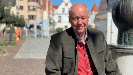 Lutz Stammnitz tritt als Direktkandidat der FDP bei der Landtagswahl 2023 im Landkreis Aichach-Friedberg an. Der 69-Jährige lebt seit 2014 im Aichacher Stadtteil Griesbeckerzell.