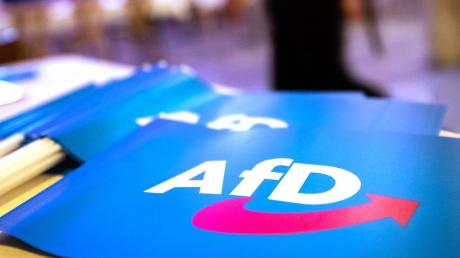 Darf weiter vom Verfassungsschutz beobachtet werden: die AfD in Bayern.