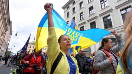 Kundgebung gegen den Krieg in der Ukraine in München: Mehr als ein Jahr später scheint die Unterstützung zu bröckeln.