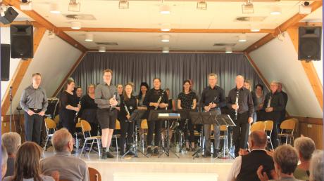 Einen genussreichen musikalischen Nachmittag bescherte das Klarinetten-Projektorchester Melanoxylon den Zuhörern im Haldenwanger Bürgersaal.