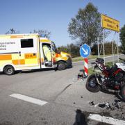 Zu einem schweren Unfall kam es am Sonntag Nachmittag auf der B16 bei Mindelau. 