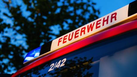 Die Freiwillige Feuerwehr Gundelfingen hat am Donnerstagvormittag nach einem Unfall eine leicht verletzte Frau aus ihrem Auto befreit.