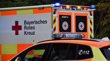 Bei einem Unfall in Auchsesheim hat sich eine Radfahrerin, 11, Verletzungen zugezogen.