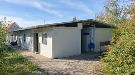 In dieser Container-Unterkunft in Hofhegnenberg sind derzeit zwei ukrainische Familien und eine Familie aus Tadschikistan untergebracht.