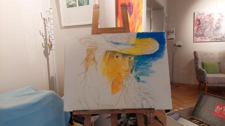 Uttinger Ateliertage: Ute Rossow will ihr Bild fertig malen.