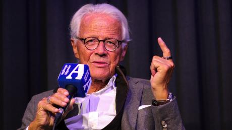 Der bekannte Strafverteidiger Walter Rubach zu Gast beim Live-Format des Podcasts "Augsburg, meine Stadt".