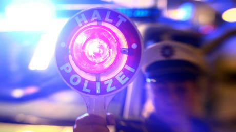 Eine Polizeikontrolle in Augsburg hatte für eine Frau Konsequenzen.