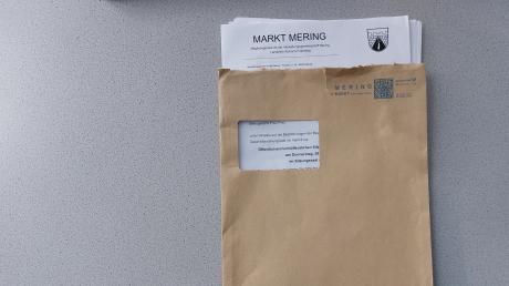 14 von 24 Gemeinderäten in Mering bekommen ihre Unterlagen immer noch auf Papier. Die Verwaltung hätte das gerne anders.