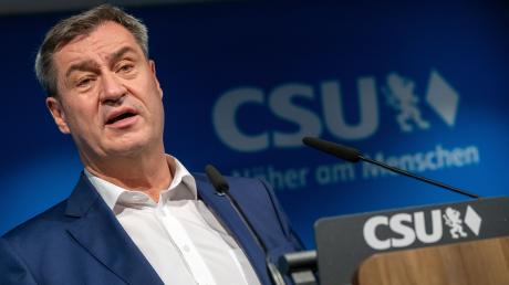 Markus Söder, Parteichef der CSU, spricht nach der Parteivorstandssitzung auf einer Pressekonferenz.