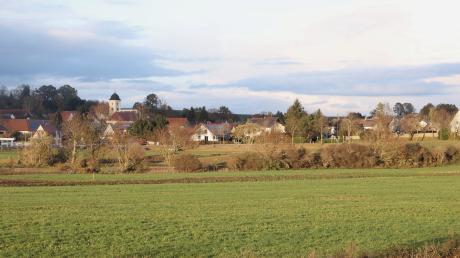 Westlich, im Mindeltal, beabsichtigt die Gemeinde Röfingen, in Kooperation mit der Stadt Burgau ein interkommunales Gewerbegebiet zu entwickeln. Im Gemeinderat ging es um die Stellungnahmen und Anregungen aus der Öffentlichkeits- und Behördenbeteiligung.