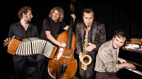 Das gefeierte Ensemble „Quadro Nuevo“ kommt am 3. August nach Mertingen.