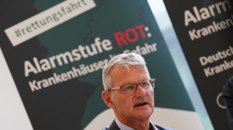 Gerald Gaß, Vorstandsvorsitzender der Deutschen Krankenhausgesellschaft (DKG), warnt vor weiteren Klinik-Insolvenzen. 