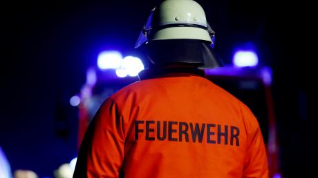 In der Nacht zum Donnerstag wurden Feuerwehr und Polizei Neu-Ulm zu einem gemeldeten Gasgeruch in der Friedrichaustraße gerufen.