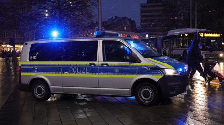 Die Zahl der Straftaten hat laut Kriminalitätsstatistik der Polizei in Augsburg zugenommen.