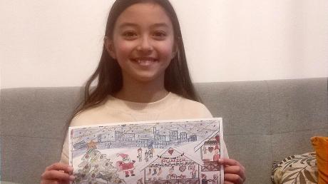 Mira Naz Eroglu aus Bobingen hat bei der Weihnachtskartenaktion unserer Zeitung gewonnen. Sie freut sich über das Tages-Familien-Ticket für den Big Jump Entertainmentpark in Augsburg.