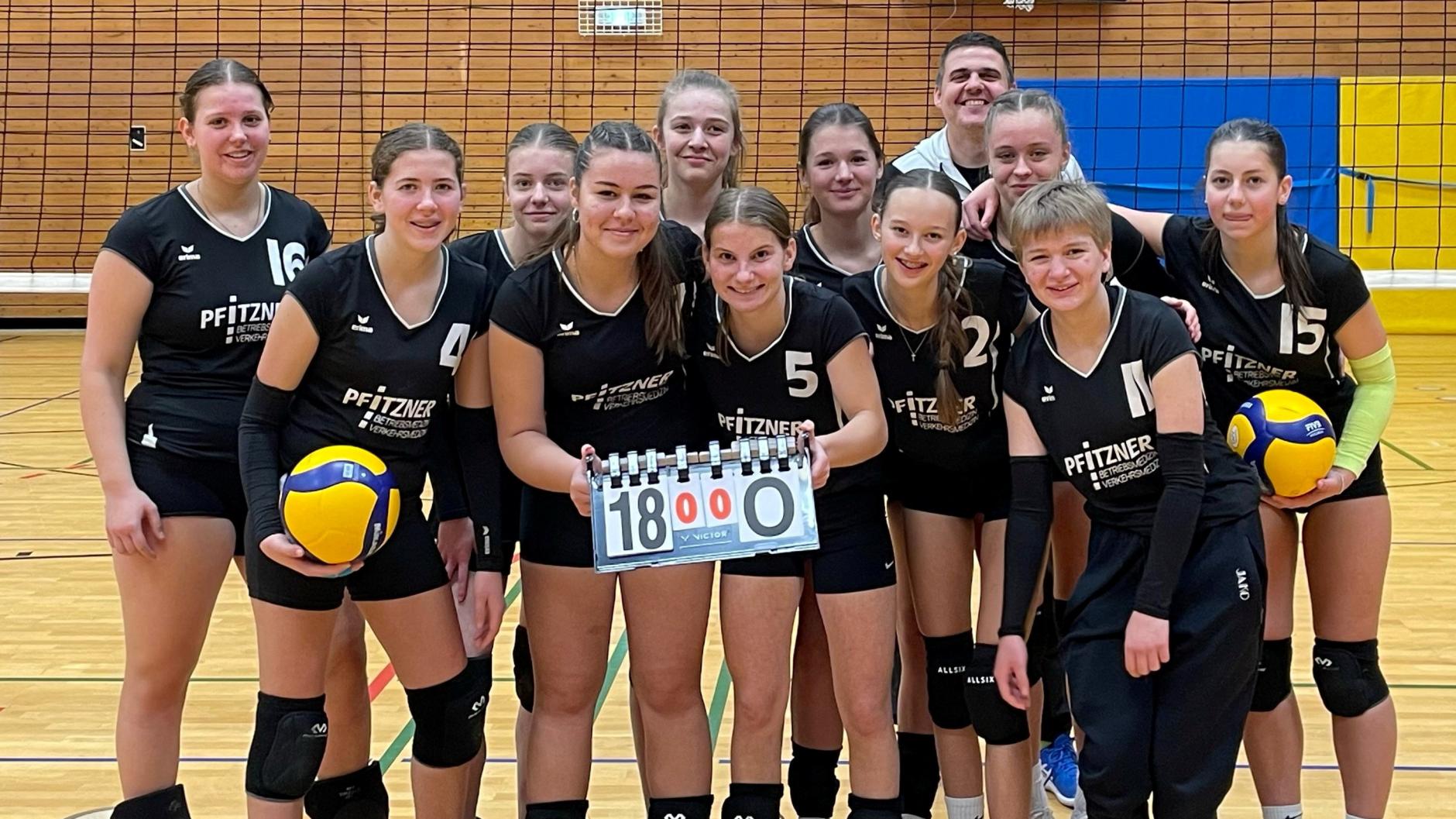 Volleyball: Nördlinger U18-Volleyballerinnen sind nicht zu schlagen