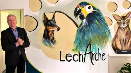 Unter dem Namen Lech-Arche startete das Derchinger Tierheim neu. Geführt wird es vom Tierschutzverein Augsburg und Umgebung, im Bild Vorsitzender Heinz Paula. 