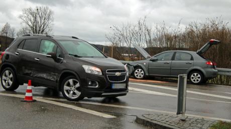 Ein Unfall ereignete sich am Freitagnachmitag an der Einmündung der Zähringerstraße in den Autobahnzubringer bei Illertissen.