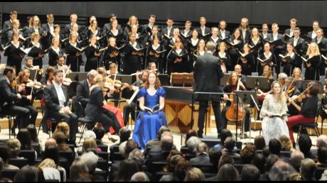 Eindrucksvoll: die Audi-Jugendchorakademie bei der Darbietung des Weihnachtsoratoriums in Münchens Isarphilharmonie.