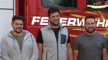 Der Kommandant der Rotter Feuerwehr, Martin Holzschuh (Mitte), und seine Stellvertreter Thomas Blank (links) und Andreas Wild waren bei der Gemeinderatssitzung anwesend, um ihren Antrag für das neue Feuerwehrfahrzeug vorzustellen.