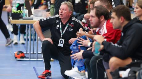 Trainer Udo Mesch und die Friedberger Handballer wollen zurück in die Erfolgsspur. 