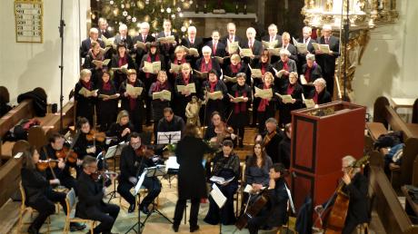 Das gemeinsame Konzert von Chor und Orchester sorgte für ein besonderes Klangerlebnis.