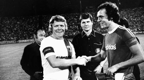 Bis zum Tod von Helmut Haller im Jahr 2012 hielten das Augsburger Fußballidol und Franz Beckenbauer Kontakt. 