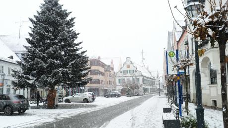 Aus Schnee könnte am Mittwoch in Aichach und im gesamten Landkreis Glätte werden. 
