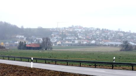 Am westlichen Ortsrand von Haldenwang soll ein Gewerbegebiet entstehen. Im
Gemeinderat gab es nun eine heftige Diskussion, was die Vorgehensweise bei
den Grunderwerbsverhandlungen betrifft.