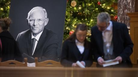 Schäuble ist am zweiten Weihnachtstag gestorben. Nun wurde an ihn in großem Rahmen erinnert.