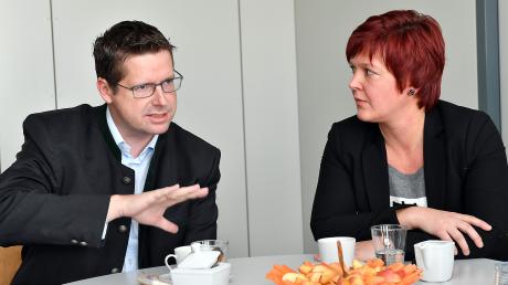 Susanne Ferschl (rechts) sitzt für die Linke im Bundestag und ist von der geplanten Neueinteilung der Wahlkreise im Allgäu nicht begeistert – wenn auch aus unterschiedlichen Gründen wie der CSU-Bundestagsabgeordnete Stephan Stracke. 