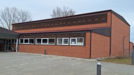 Die Nordendorfer Schulturnhalle wird intensiv genutzt, ist aber in die Jahre gekommen. Eine Machbarkeitsstudie sollte verschiedene Möglichkeiten prüfen. 