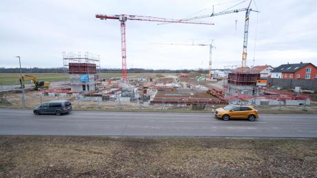 Das Bauprojekt Lechfeldwiesen V ist die größte Investition im Kauferinger Haushalt. Die Gesamtkosten der Baumaßnahme belaufen sich auf rund 42 Millionen Euro.