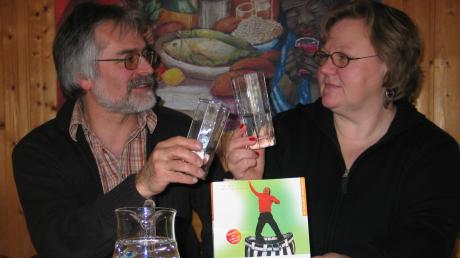 Ein Bild von 2008: Anton und Christine Rathgeber hatten jahrzehntelang Fastengruppen in Unterthürheim geleitet. Heute fasten sie anders. 