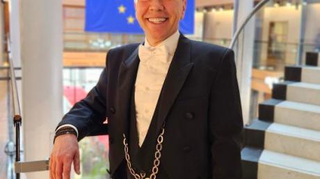 Peter van Asbroeck ist Usher im Europäischen Parlament.