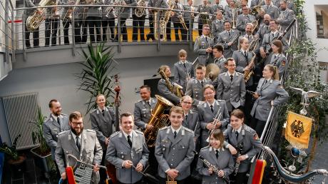 Das Heeresmusikkorps Ulm gibt anlässlich des Jubiläums „100 Jahre Knabenkapelle Nördlingen“ am 13. März ein Benefizkonzert. Die Erlöse gehen an die Kartei der Not und die Knabenkapelle. 