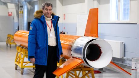 Bayerns Ministerpräsident Söder besichtigt das Esrange Space Center.