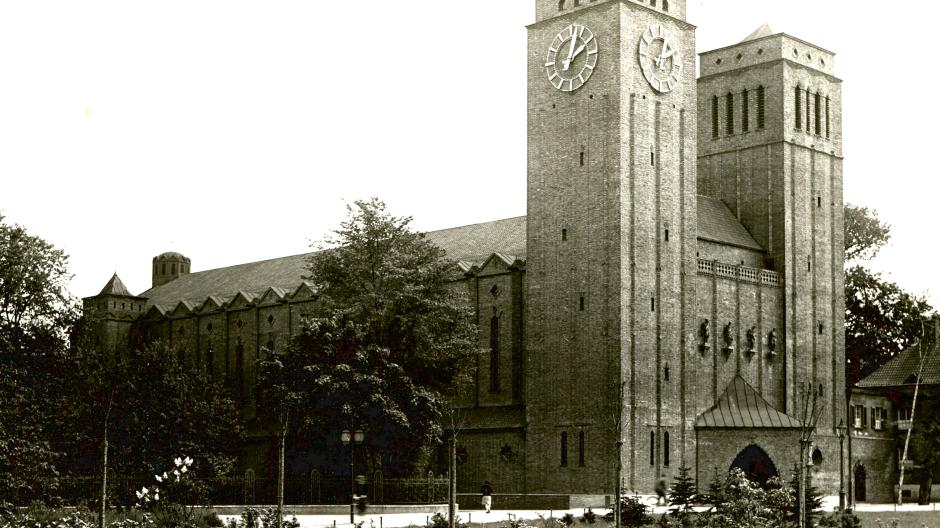 Die St.-Anton-Kirche 1934.