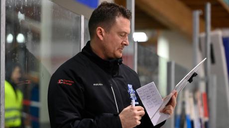 HCL-Trainer Martin Hoffmann gibt sich vor dem Spiel in Peißenberg kämpferisch