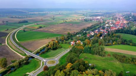 Münsterhausen entwickelt sich: Nachdem die Ortsumfahrung gebaut wurde, kann die bisherige Durchgangsstraße neu geplant werden.
