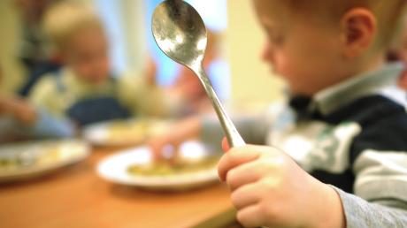 Die Kindergartenkinder aus Gessertshausen können aktuell nicht in der Mensa im Haus für Kinder essen. 