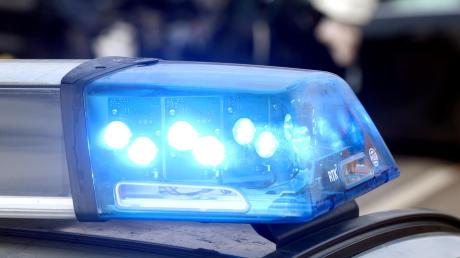 Die Polizei in Augsburg ermittelt wegen eines Diebstahls in der Viktoriastraße.
