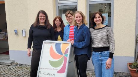 Das Team von Engagiert in Ulm: Corinna Hofmann, Larissa Heusohn, Maike Munz, Carmen Diller und Eike Biber Knöpfle. 