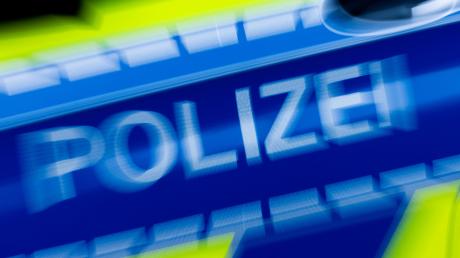In Nersingen hat es am Sonntagnachmittag ein illegales Autorennen gegeben. Ein anderer Autofahrer meldete dies der Polizei. 