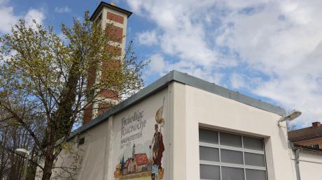 Das alte Feuerwehrhaus in Haunstetten wird durch einen Neubau ersetzt.
