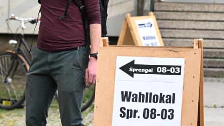 Der Spitzenkandidat der Kommunistischen Partei Österreichs (KPÖ), Kay-Michael Dankl, erzielte in Salzburg einen großen Erfolg. 