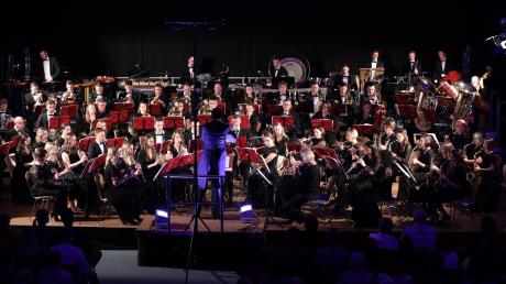 Die Bläserphilharmonie der Stadtkapelle Wertingen bereitet sich schon auf ihr diesjähriges Osterkonzert vor.