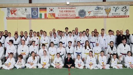 Auch einige Sportler des SC Wallerstein nahmen am Internationalen U-Chong Taekwondo und Selbstverteidigungs-Treffen in Unterreichenbach teil.