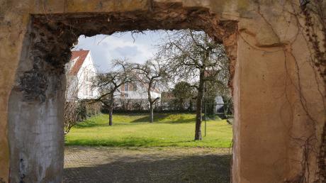 Eine Leipheimer Initiative möchte mitten in Altstadt in einem Obstgarten an
der Stadtmauer ein Sommerfest mit zwei Konzerten ausrichten. Ob es
stattfinden kann, ist ungewiss. 